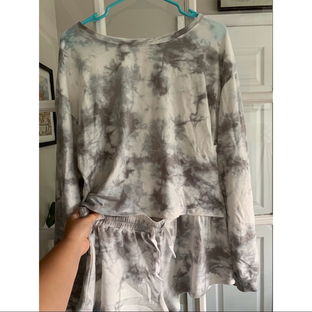 Cute Comfy Two Piece Pajamas/Loungewear
